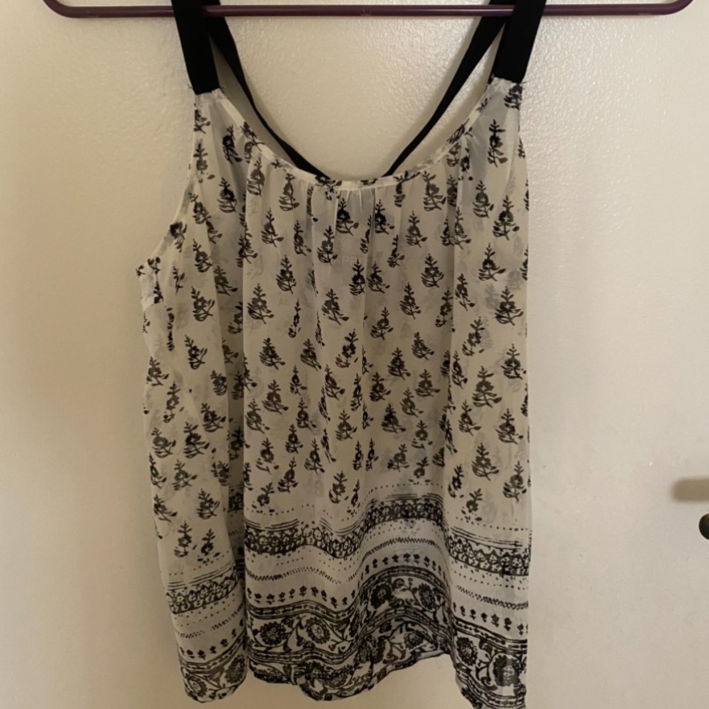 Tank - Picture 2 of 2
